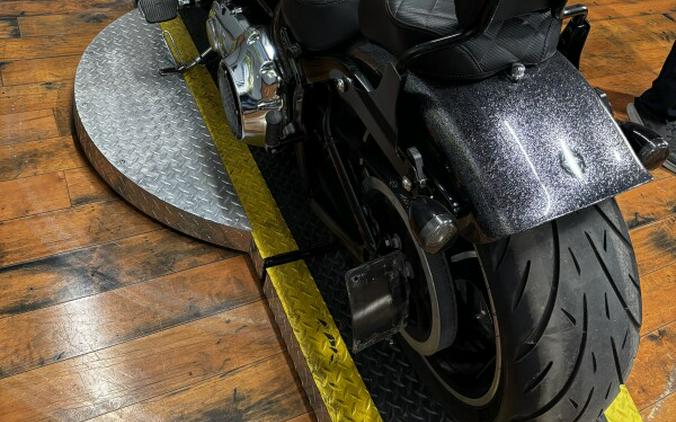 2014 Harley-Davidson® Breakout® HCCHROMEFLAKE