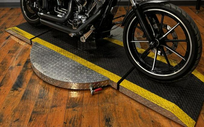 2014 Harley-Davidson® Breakout® HCCHROMEFLAKE