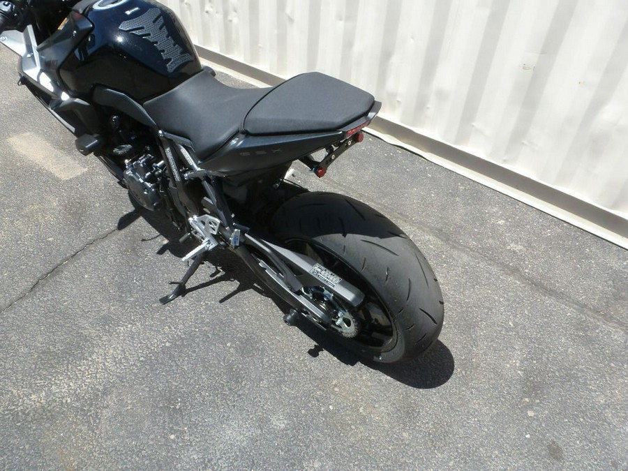 2025 Suzuki GSX-8R