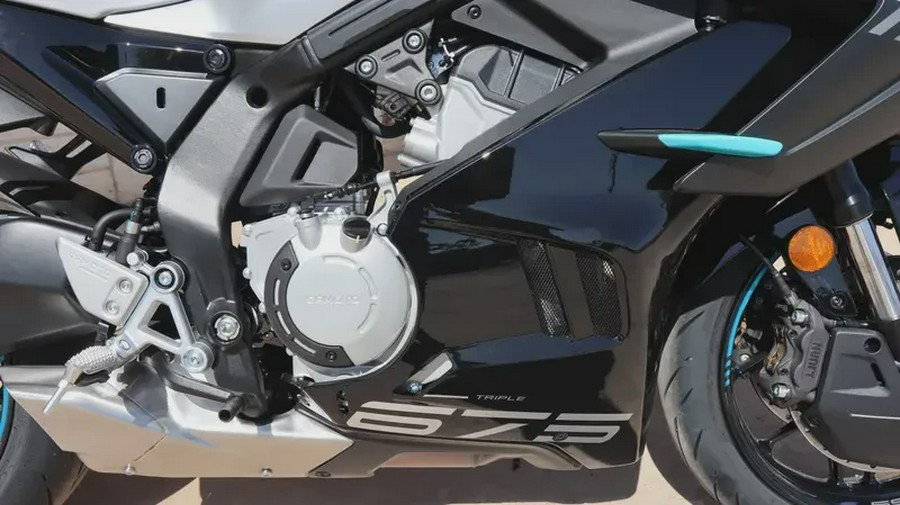 2026 CFMOTO 675SS