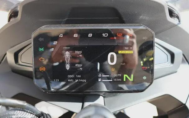 2026 CFMOTO 675SS