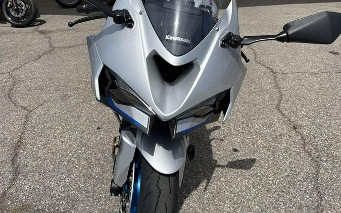 2027 Kawasaki NINJA ZX-6R ABS