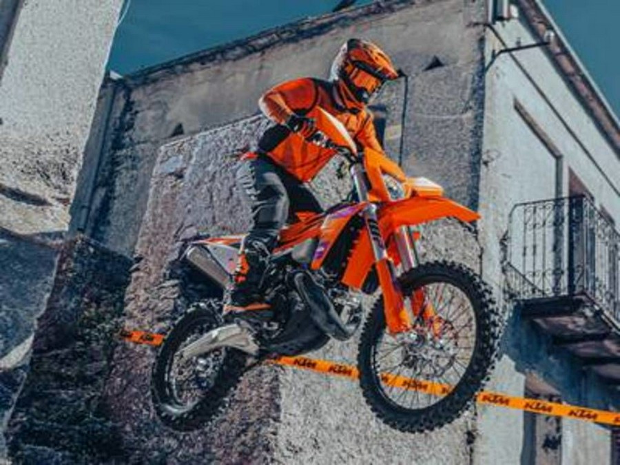 2024 KTM XC 300 W