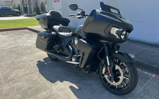 2024 Indian Motorcycle® Pursuit® Dark Horse® Black Smoke