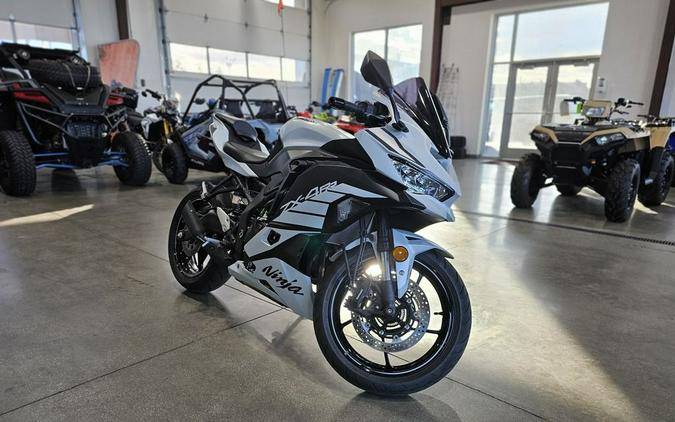 2025 Kawasaki NINJA® ZX™-4RR ABS
