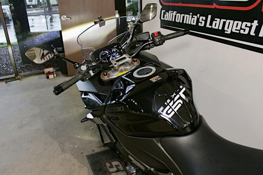 2022 Suzuki GSX-S1000GT Plus