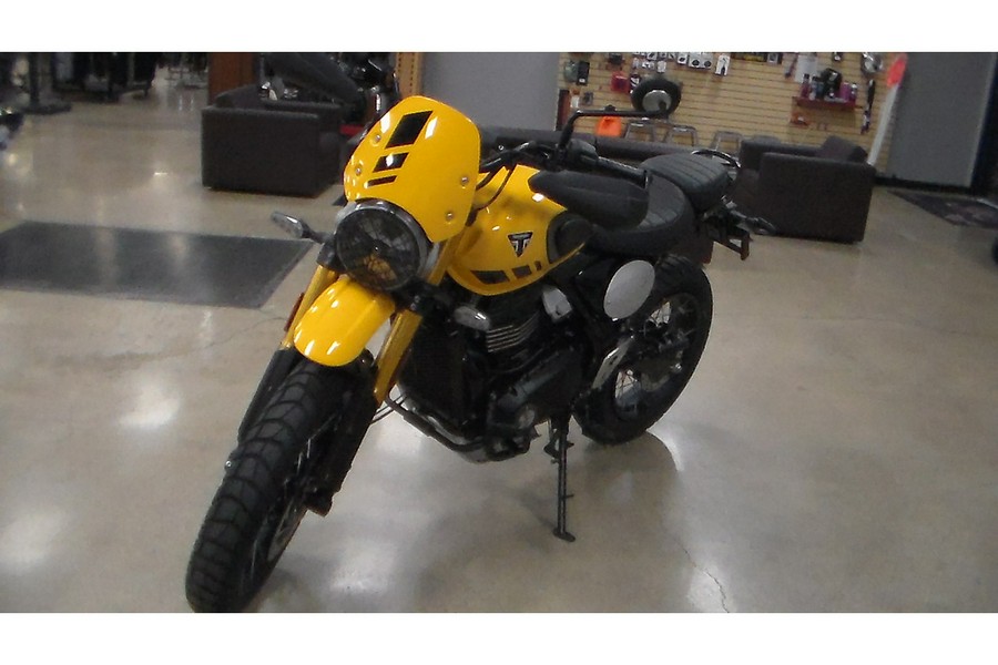2026 Triumph Scrambler 400 XC