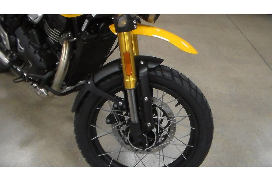 2026 Triumph Scrambler 400 XC