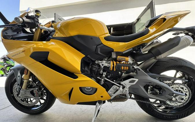 2026 Ducati Panigale V2 S Ducati Yellow V2