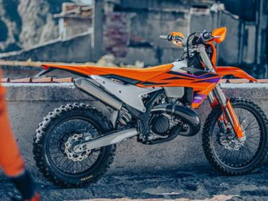 2024 KTM XC 150 W