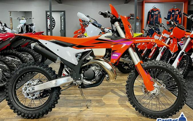 2024 KTM XC 150 W