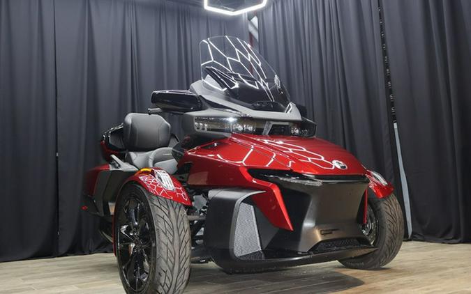 2024 Can-Am Spyder RT Limited Dark Wheels