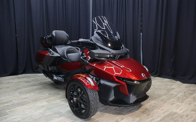 2024 Can-Am Spyder RT Limited Dark Wheels