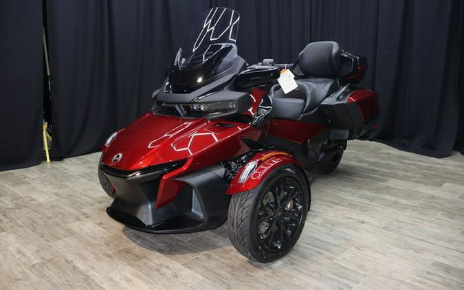 2024 Can-Am Spyder RT Limited Dark Wheels