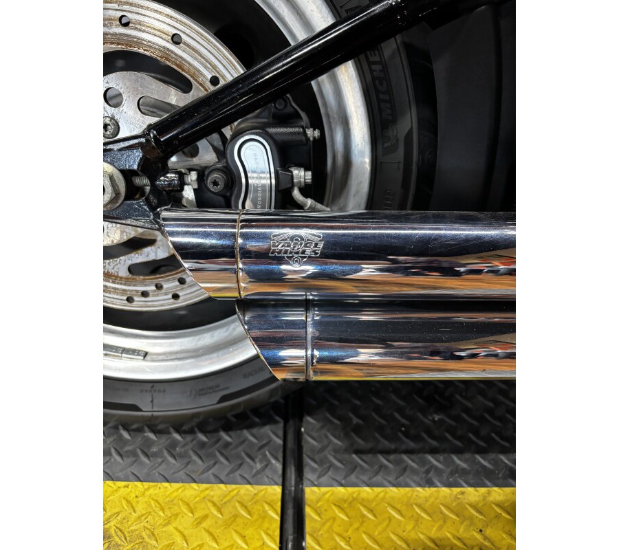 2009 Harley-Davidson® Night Train® BLACK