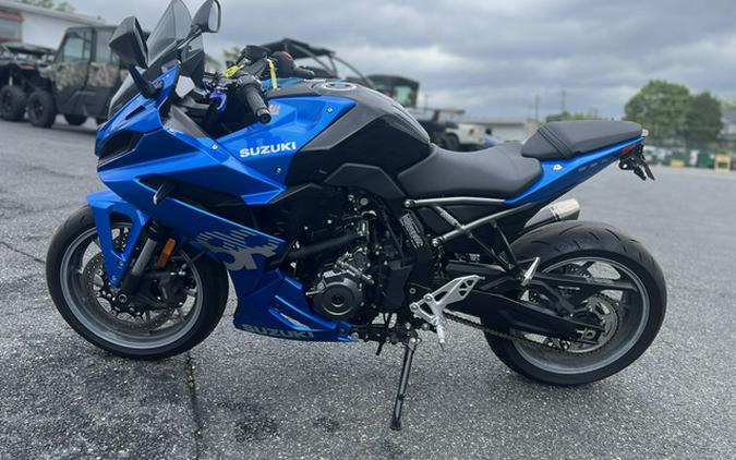2024 Suzuki GSX 8R