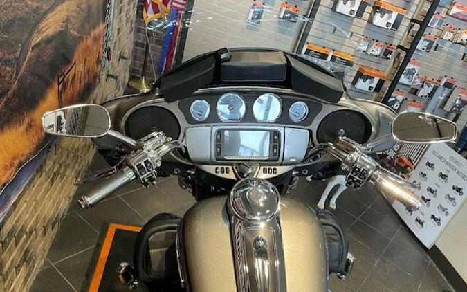 2016 Harley-Davidson CVO Limited