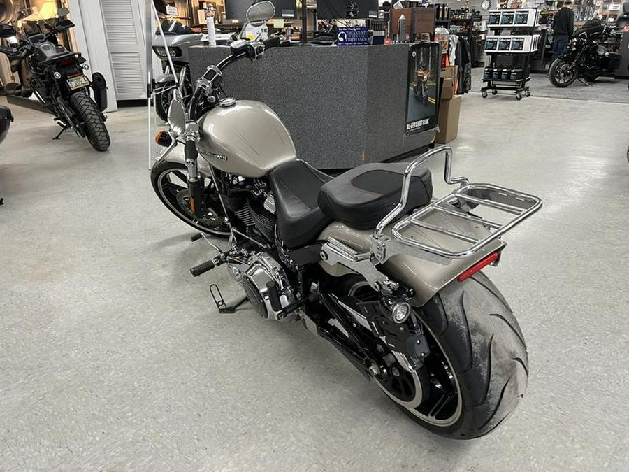 2018 Harley-Davidson® FXBRS - Softail® Breakout® 114