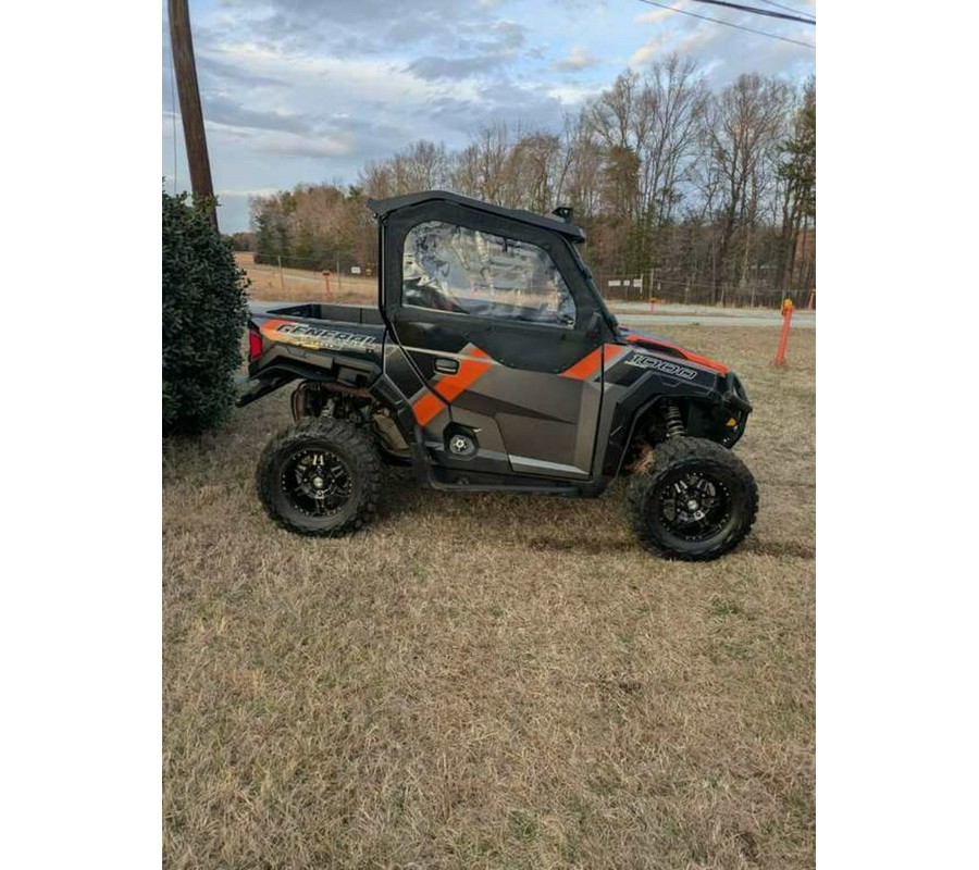 2018 Polaris GENERAL™ 1000 EPS Deluxe
