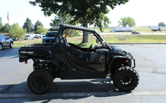 2025 Can-Am Commander XT 700