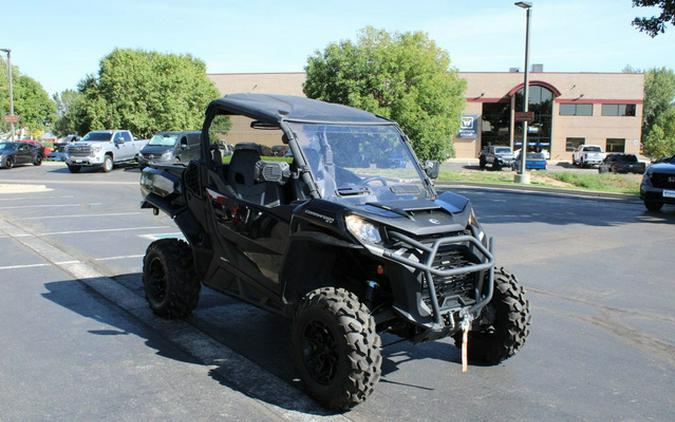 2025 Can-Am Commander XT 700