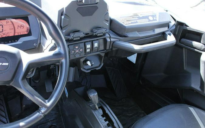 2025 Can-Am Commander XT 700