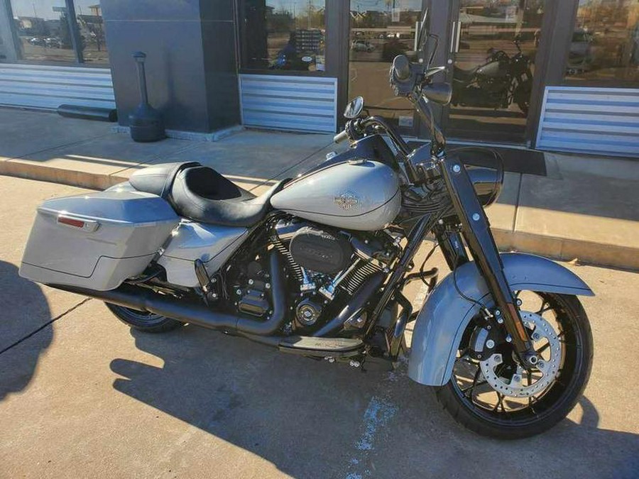 2024 Harley-Davidson® FLHRXS - Road King® Special