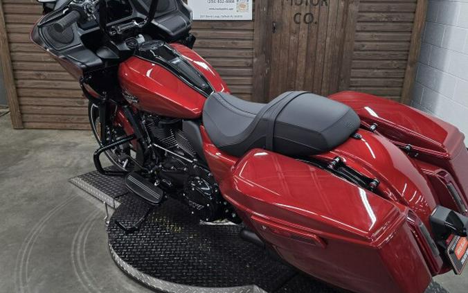 2025 Harley-Davidson® Road Glide™ WHSKEY FIRSTORM/BLK TRIM