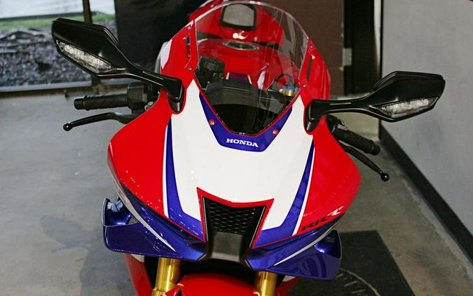 2025 Honda® CBR1000RR-R Fireblade SP