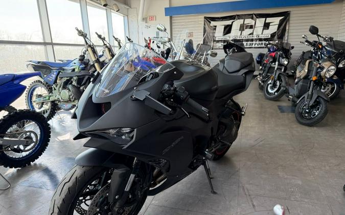 2025 Kawasaki Ninja® ZX™-6R ABS KRT Edition