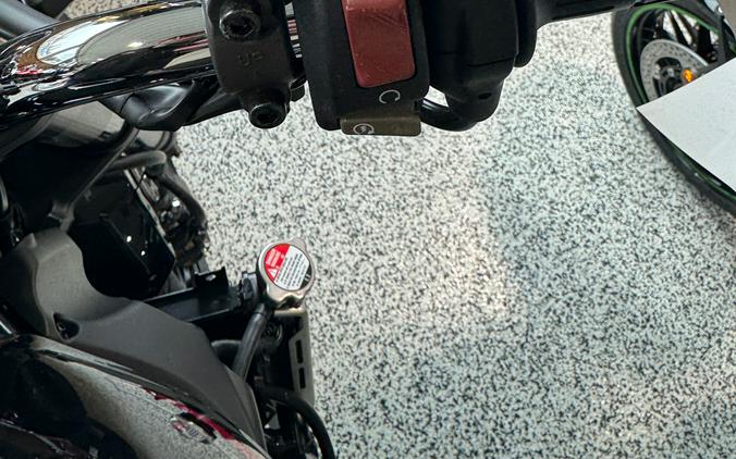 2024 Kawasaki Z900RS ABS