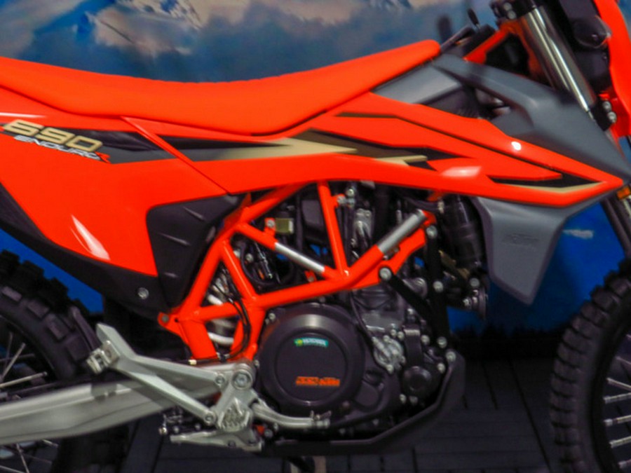 2024 KTM 690 Enduro R