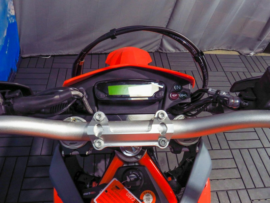 2024 KTM 690 Enduro R