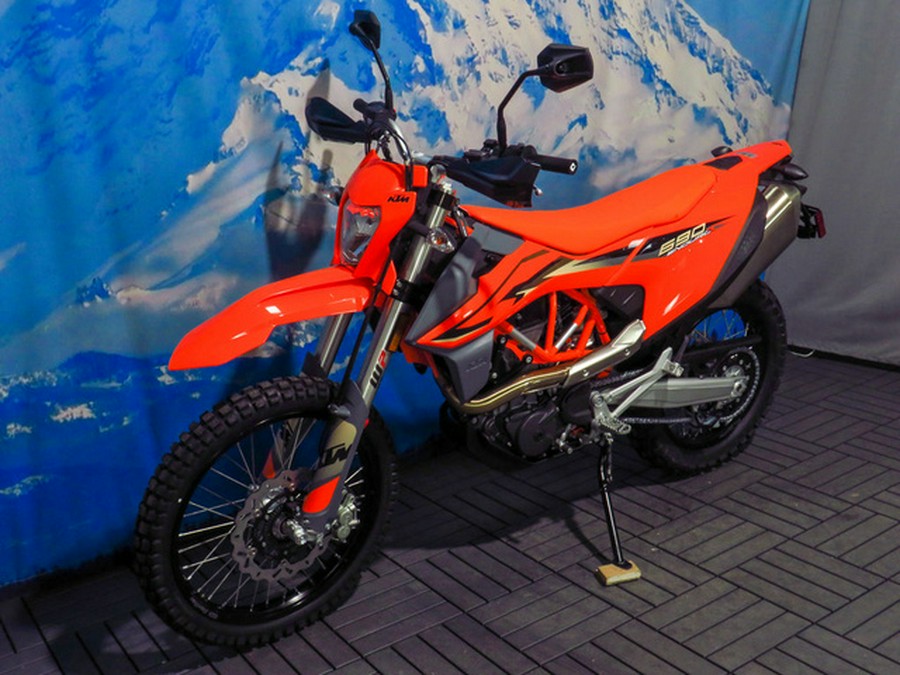 2024 KTM 690 Enduro R