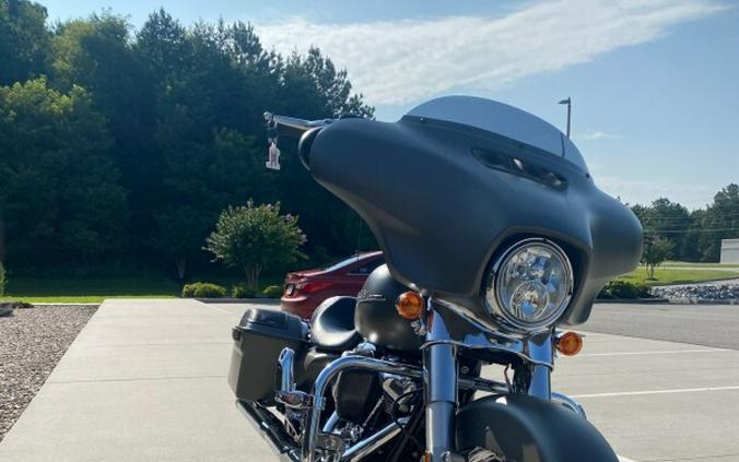 2018 Harley-Davidson Street Glide Industrial Gray Denim