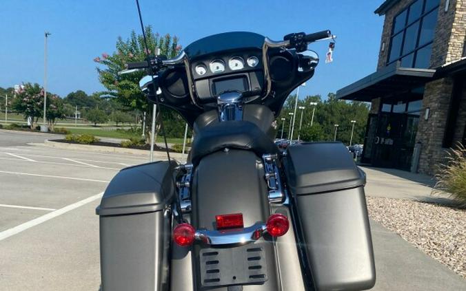 2018 Harley-Davidson Street Glide Industrial Gray Denim