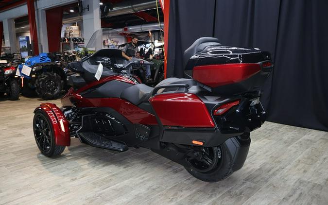 2024 Can-Am Spyder RT Limited Dark Wheels