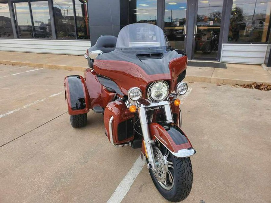 2024 Harley-Davidson® FLHTCUTG - Tri Glide® Ultra