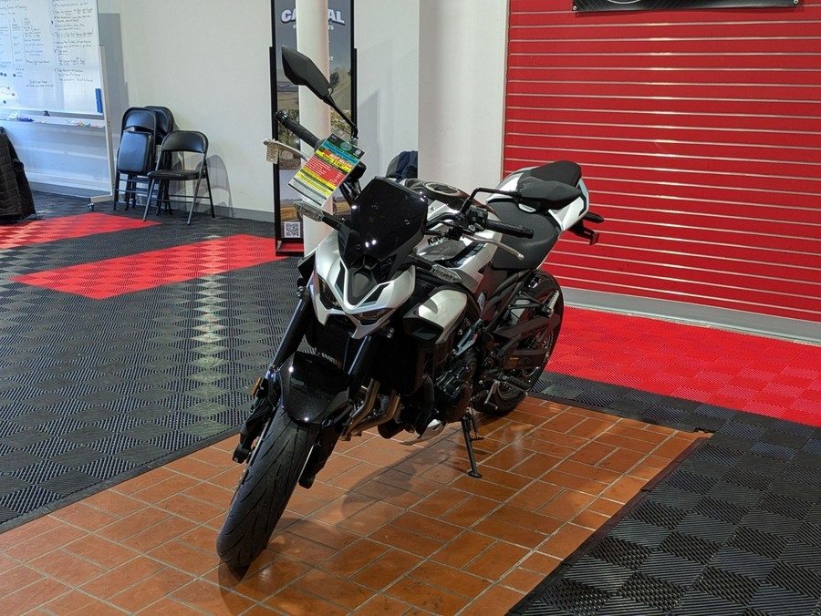 2025 Kawasaki Z900 ABS