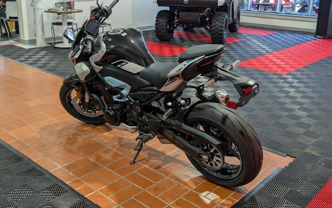 2025 Kawasaki Z900 ABS