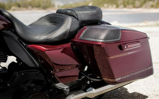 2019 Harley-Davidson CVO™ Street Glide®