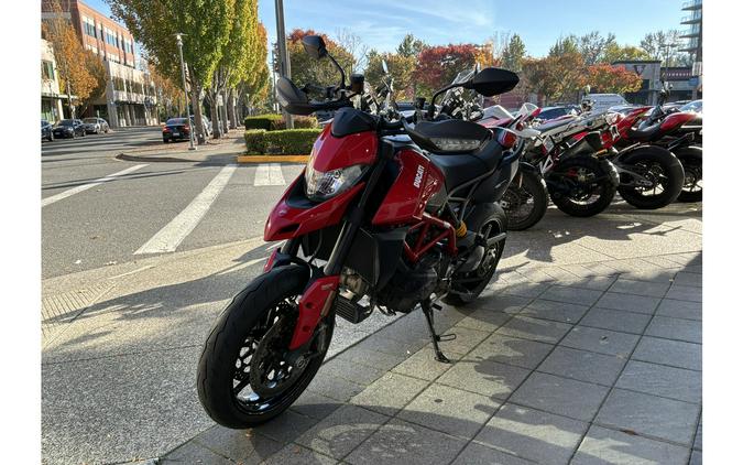 2022 Ducati Hypermotard 950