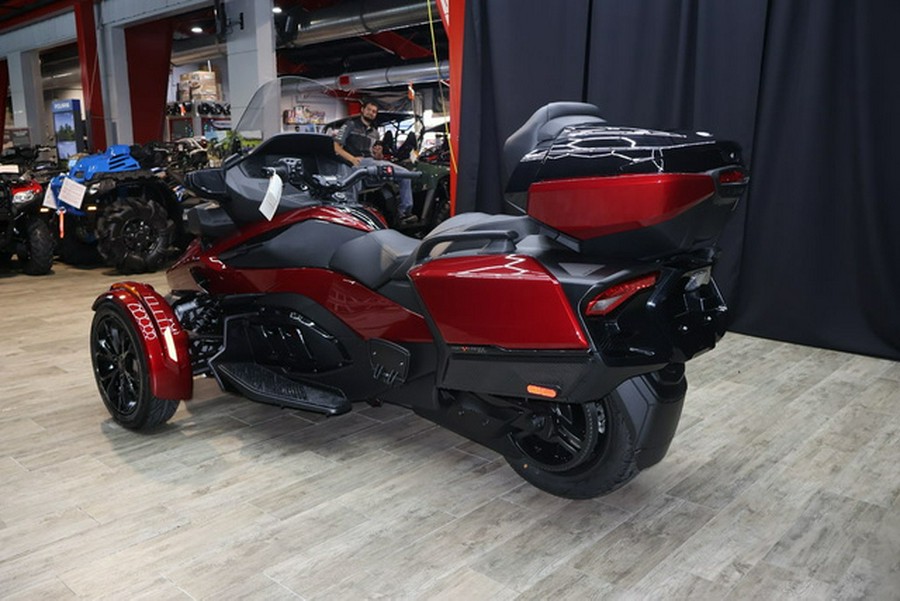 2024 Can-Am Spyder RT Limited Dark Wheels