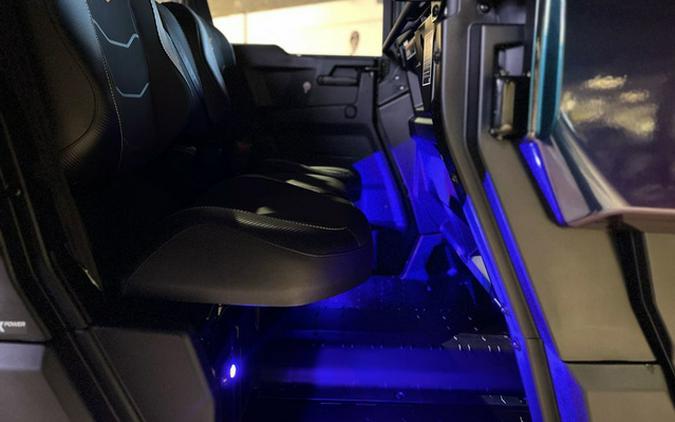 2025 Can-Am Defender MAX X mr with Half-Doors HD10 Wildland Ca X mr HD10