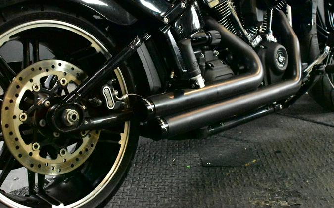 2018 Harley-Davidson Breakout