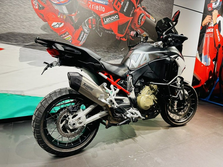 2022 Ducati Multistrada V4S Aviator Grey / Spoked Wheels