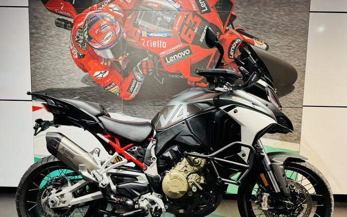 2022 Ducati Multistrada V4S Aviator Grey / Spoked Wheels