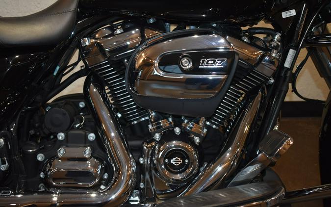 2023 Harley-Davidson® Street Glide® Vivid Black