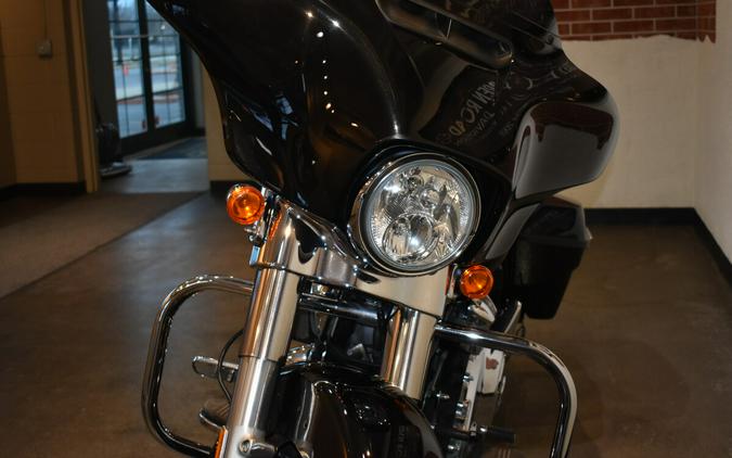 2023 Harley-Davidson® Street Glide® Vivid Black
