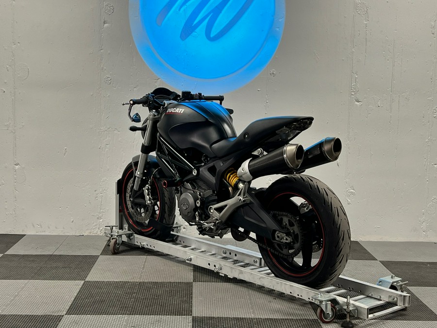 2012 Ducati Monster 696